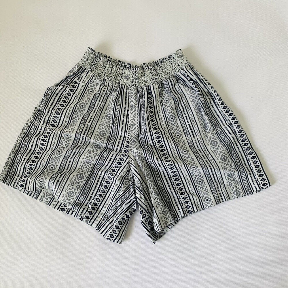 Sound Style Linen Shorts Women M Navy‎ Blue Stripe Southwestern Aztec Vacation
